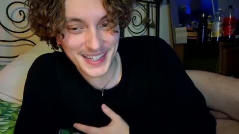 Snapshot of alexrhodesxxx chatting on December 2024 11:45:02 PM Alex online show from December 2024 11:45:02 PM