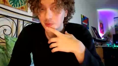 Snapshot of alexrhodesxxx chatting on January 2025 09:36:02 PM Alex online show from January 2025 09:36:02 PM