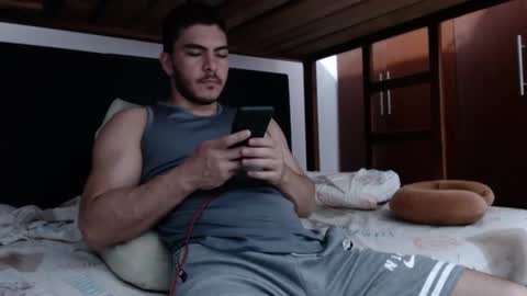 alexsb1998 online show from February 2025 03:12:01 AM