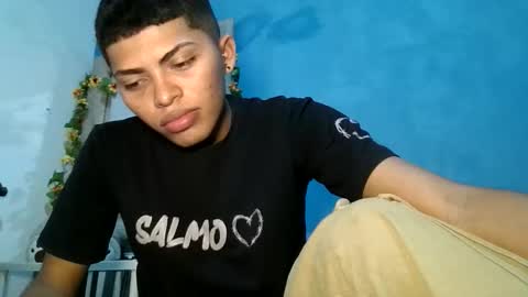 Snapshot of alexsexy1405 chatting on April 2026 03:09:02 AM alexsexy1405 online show from April 2026 03:09:02 AM