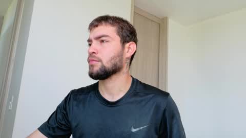 Snapshot of alextwunkk chatting on April 2026 02:48:02 PM Alex online show from April 2026 02:48:02 PM