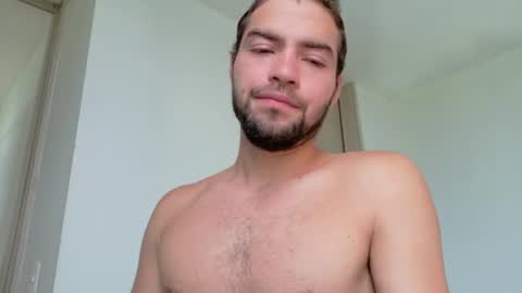Snapshot of alextwunkk chatting on June 2026 07:01:02 PM Alex online show from June 2026 07:01:02 PM