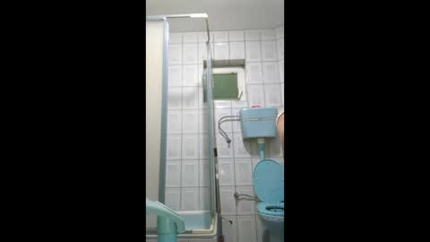 alexuni000 online show from December 2025 05:29:01 PM