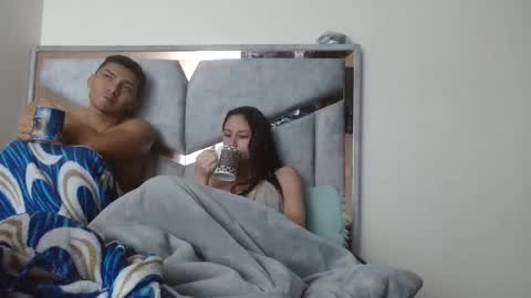 Snapshot of alexvsluisa chatting on November 2025 03:28:02 PM alex y luisa online show from November 2025 03:28:02 PM