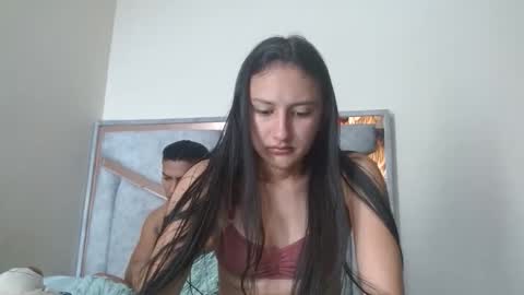 Snapshot of alexvsluisa chatting on February 2026 03:59:01 PM alex y luisa online show from February 2026 03:59:01 PM
