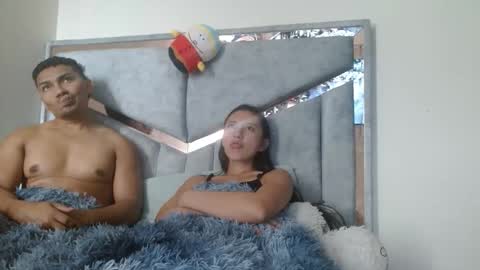 Snapshot of alexvsluisa chatting on February 2026 03:30:01 PM alex y luisa online show from February 2026 03:30:01 PM