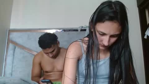 Snapshot of alexvsluisa chatting on March 2026 03:15:02 PM alex y luisa online show from March 2026 03:15:02 PM