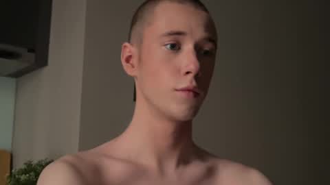 Snapshot of alexwos chatting on January 2025 06:17:01 AM Alex online show from January 2025 06:17:01 AM