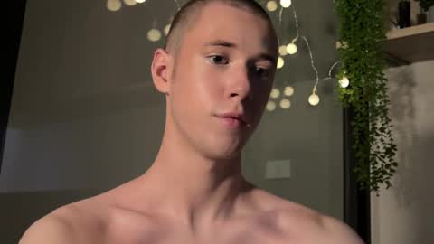 Snapshot of alexwos chatting on January 2025 05:51:01 AM Alex online show from January 2025 05:51:01 AM