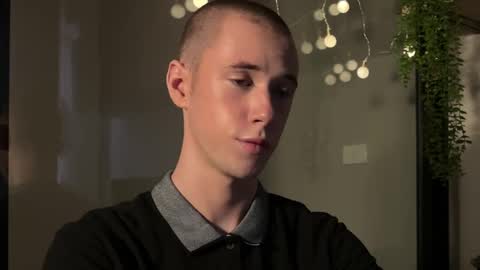 Snapshot of alexwos chatting on February 2025 09:08:02 AM Alex online show from February 2025 09:08:02 AM