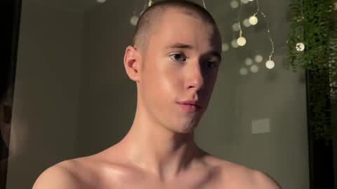 Snapshot of alexwos chatting on February 2025 08:23:02 PM Alex online show from February 2025 08:23:02 PM