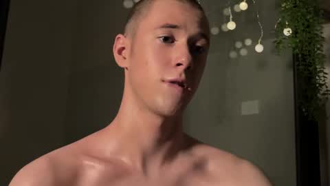 Snapshot of alexwos chatting on February 2025 10:09:01 PM Alex online show from February 2025 10:09:01 PM