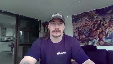 Alex online show from October 2025 02:30:01 AM