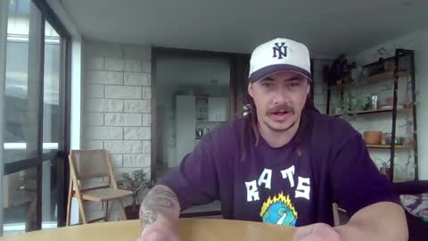 Snapshot of alexx1169 chatting on April 2026 04:18:01 AM Alex online show from April 2026 04:18:01 AM