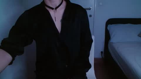 fallen angel17 online show from January 2026 06:01:01 PM