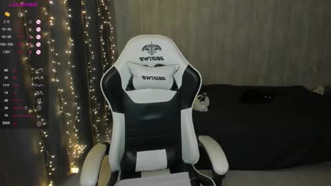 Snapshot of alexxa_bloom chatting on January 2026 07:24:01 AM Alexa Bloom online show from January 2026 07:24:01 AM