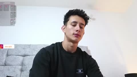 Alex online show from February 2025 12:16:01 AM