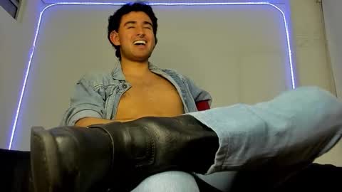 Snapshot of alexxx_savage chatting on February 2026 02:21:02 AM Alexander online show from February 2026 02:21:02 AM