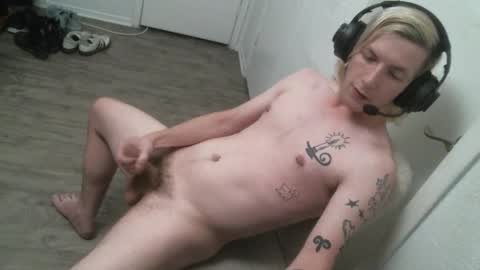 Snapshot of alexxxmic chatting on January 2026 12:36:02 AM Alexxxmic online show from January 2026 12:36:02 AM
