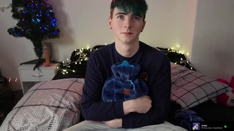 Snapshot of alfiegreenxxx chatting on December 2024 11:24:02 PM Alfie Green online show from December 2024 11:24:02 PM