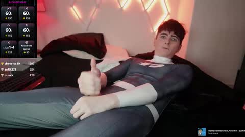 Snapshot of alfiegreenxxx chatting on October 2025 11:28:02 PM Alfie Green online show from October 2025 11:28:02 PM