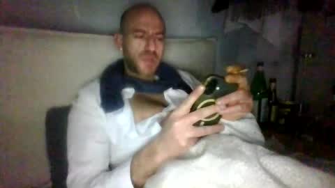 Edgarrrdd1021 online show from April 2026 06:31:02 AM