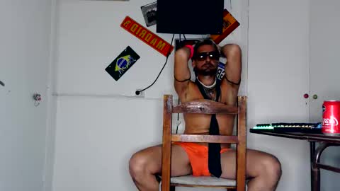 Snapshot of alfredopantuso chatting on March 2026 07:30:02 AM alfredopantuso online show from March 2026 07:30:02 AM