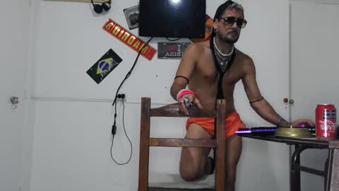 Snapshot of alfredopantuso chatting on March 2026 05:19:01 AM alfredopantuso online show from March 2026 05:19:01 AM