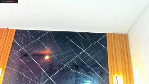 ali_dl online show from November 2025 09:42:02 PM