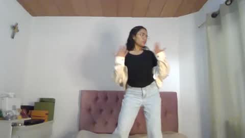 Alia  online show from February 2025 03:51:02 PM