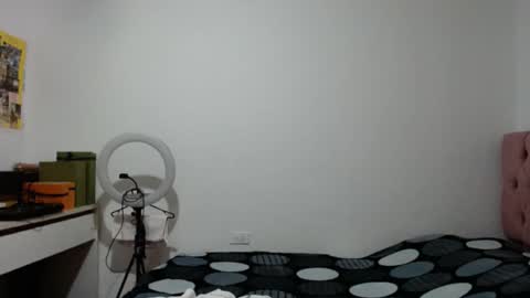 Alia  online show from November 2025 12:42:02 PM