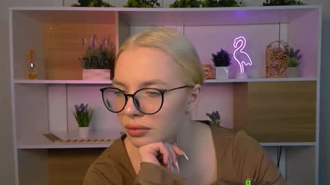 alia skay online show from December 2025 06:00:01 AM