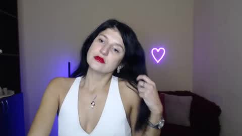 Snapshot of alianna_solo_kiss chatting on February 2025 06:39:01 AM Alianna online show from February 2025 06:39:01 AM