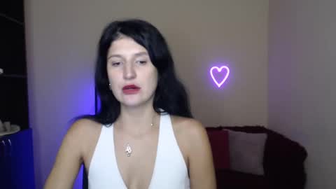 Snapshot of alianna_solo_kiss chatting on February 2025 09:44:02 AM Alianna online show from February 2025 09:44:02 AM