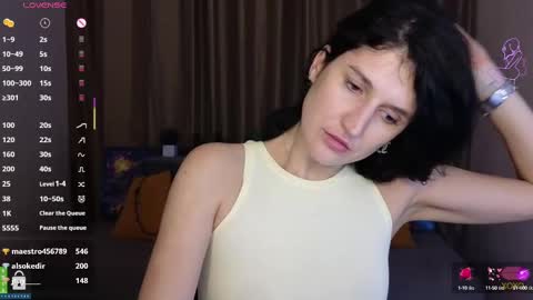 Snapshot of alianna_solo_kiss chatting on March 2025 04:13:02 PM Alianna online show from March 2025 04:13:02 PM