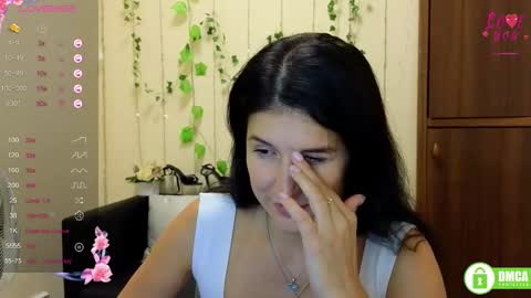 Snapshot of alianna_solo_kiss chatting on September 2025 11:11:01 AM Alianna online show from September 2025 11:11:01 AM