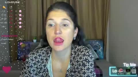 Snapshot of alianna_solo_kiss chatting on November 2025 07:16:01 AM Alianna online show from November 2025 07:16:01 AM