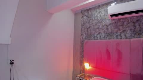 Snapshot of aliccecooper chatting on March 2026 10:52:01 AM alicia online show from March 2026 10:52:01 AM