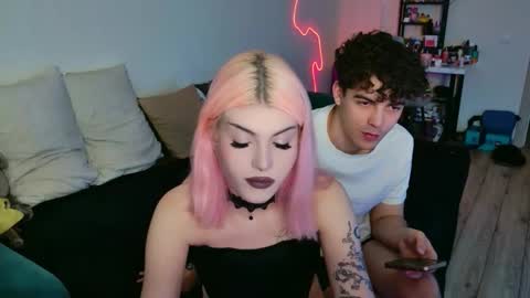 alice and james online show from September 2025 06:07:01 PM