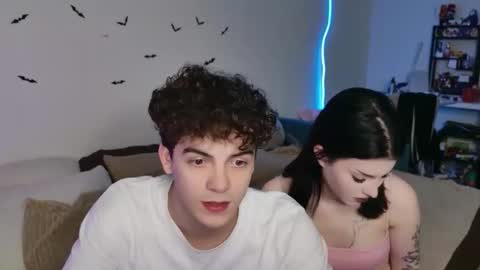 alice and james online show from October 2025 02:58:02 AM