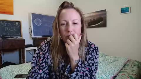 Alice online show from October 2025 08:34:02 AM