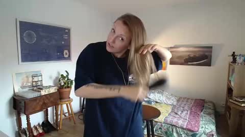 Alice online show from November 2025 10:13:02 AM