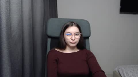 Alice online show from February 2025 08:42:01 PM