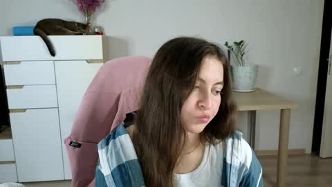 Alice online show from September 2025 07:26:02 PM