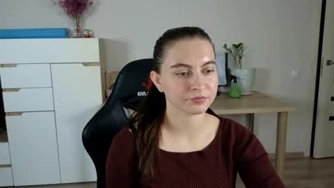 Alice online show from October 2025 03:31:02 PM