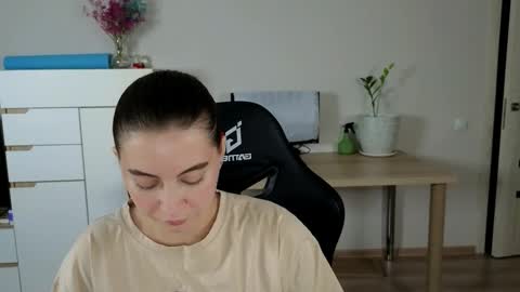 Alice online show from October 2025 05:23:02 PM