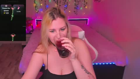 Alice   Miss online show from December 2024 07:26:02 PM