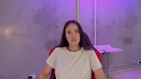 Alice Susan online show from February 2026 09:21:01 PM