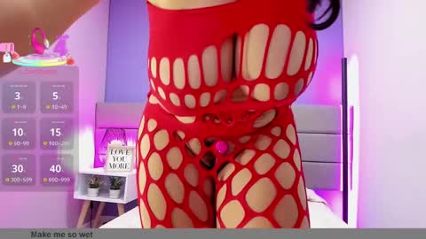 alice_brookss_ online show from October 2025 01:09:02 PM