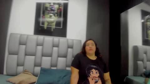    online show from October 2025 11:52:02 AM